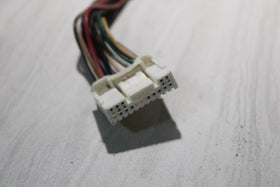 2005-07 toyota matrix corolla connector 12423 89780-02060 COMPUTER TRANSPONDER KEY keyless e76 (Copy)