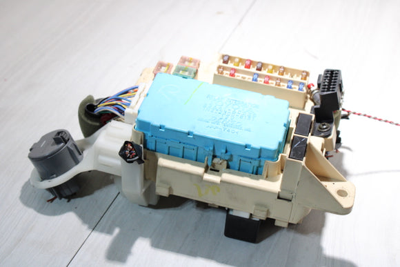 1999 avalon xl 82641-ac030 Relay Integration fusebox oem f6