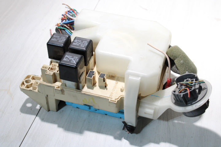 1999 avalon xl 82641-ac030 Relay Integration fusebox oem f6