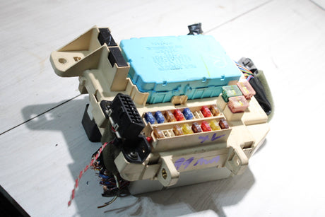 1999 avalon xl 82641-ac030 Relay Integration fusebox oem f6 - 0