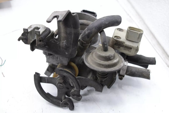 1992-1996 TOYOTA CAMRY THROTTLE BODY 2.2L FED OEM d63