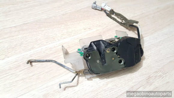 1992-1996 TOYOTA CAMRY 4dr sedan driver DOOR LOCK LATCH oem d8