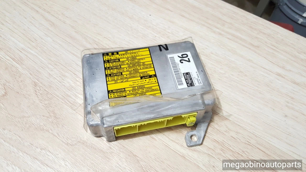 2004-2005 Toyota Sienna airbag module 89170-08060 8917008060 d4