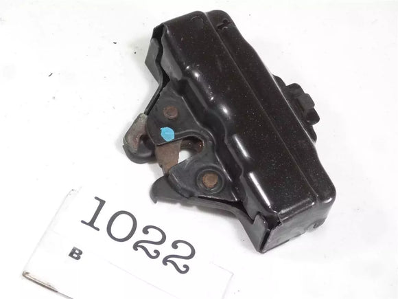 1992-1996 TOYOTA CAMRY LOCK latch HOOD OEM B7