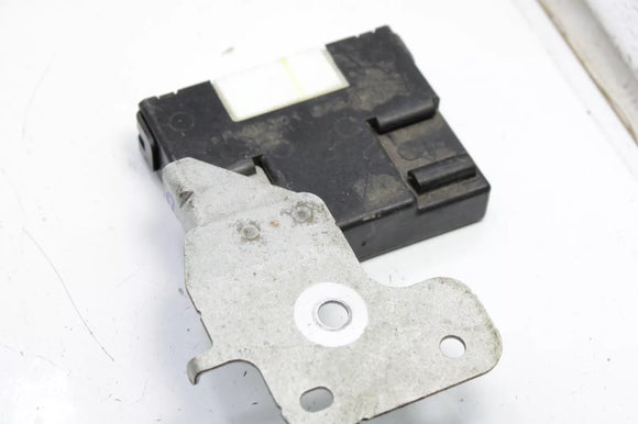 2005-07 toyota matrix corolla 89780-02060 COMPUTER TRANSPONDER KEY keyless e76