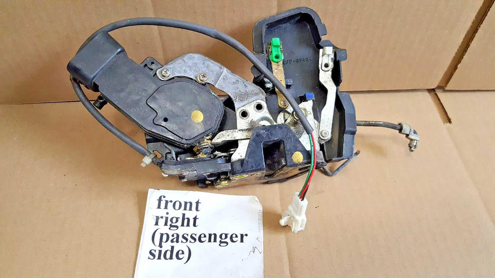 1997-2001 toyota camry 4dr front passenger door lock latch assembly oem d17