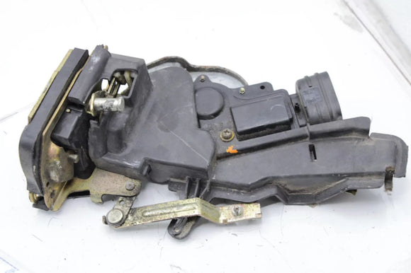 1997 - 2001 toyota camry rear left passenger door lock latch oem d16