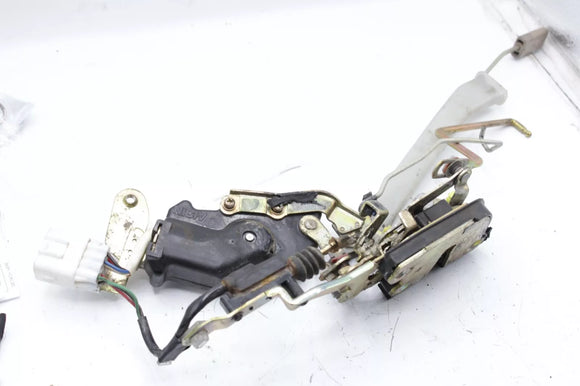 1993 - 1995 toyota 4runner pickup front left driver door lock latch oem d15