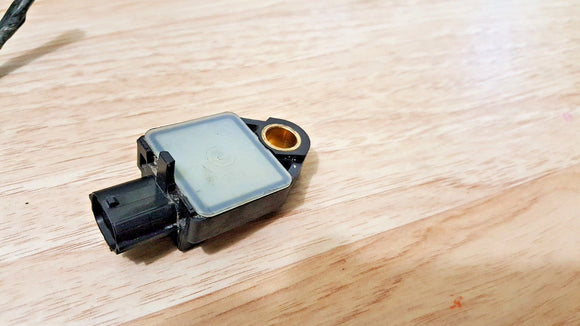 2010-2018 jeep wrangler airbag crash impact sensor RAS III p68056162aa 68056162AA a322