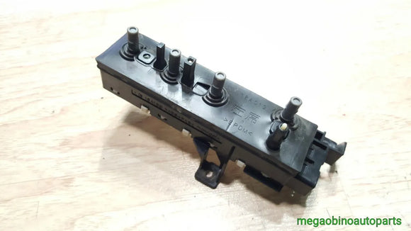 2003-2009 toyota 4runner front left seat switch driver 84922-60120 oem b9