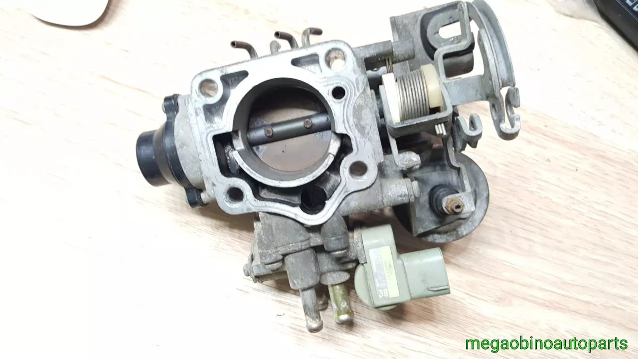 1993-1997 TOYOTA corolla 1.6L THROTTLE BODY OEM d28d27 - 0